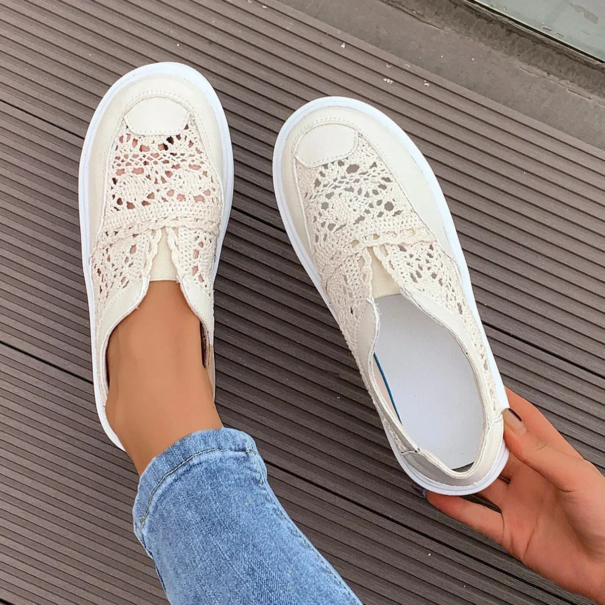 Aero - Lace Sneakers