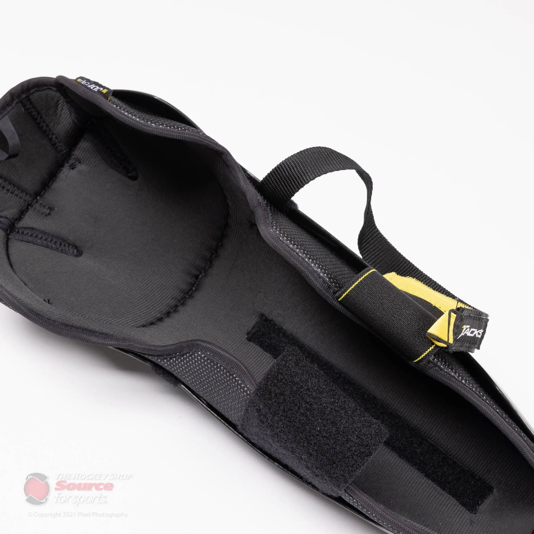 CCM Tacks 9550 Senior Hockey Shin Guards