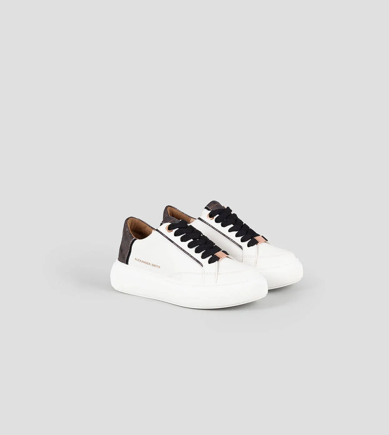 ECO GREENWICH WOMAN WHITE BLACK