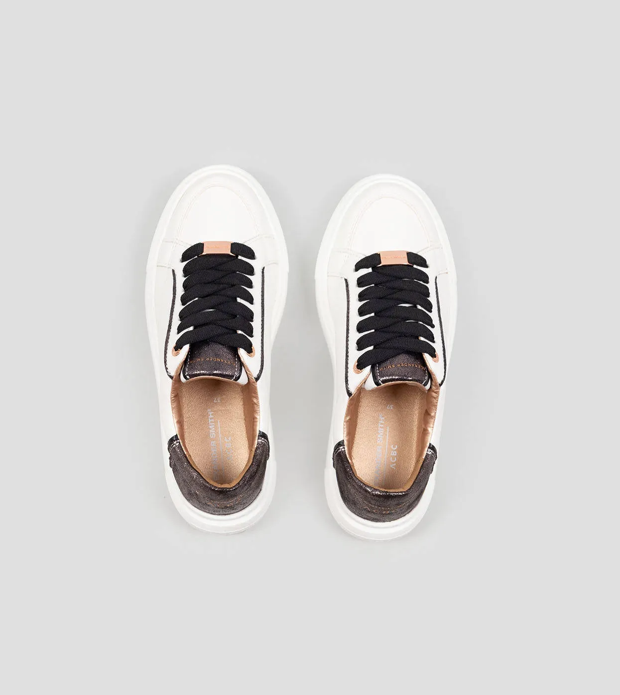 ECO GREENWICH WOMAN WHITE BLACK