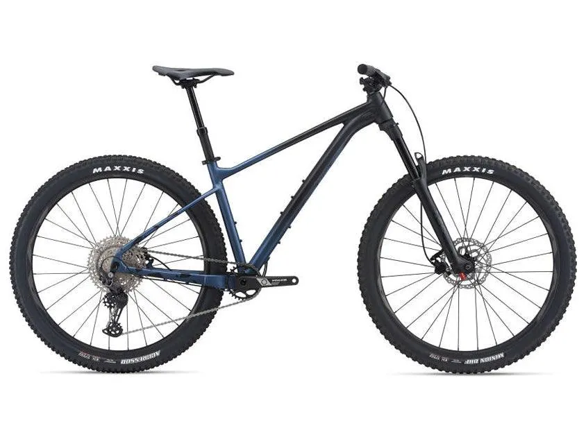 Giant Fathom 2 (Black/Blue Ashes)