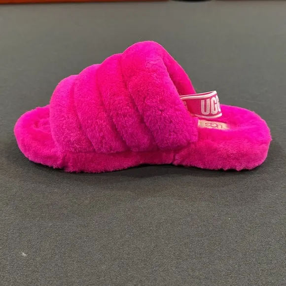 Girl's UGG Fluff Yeah Slides