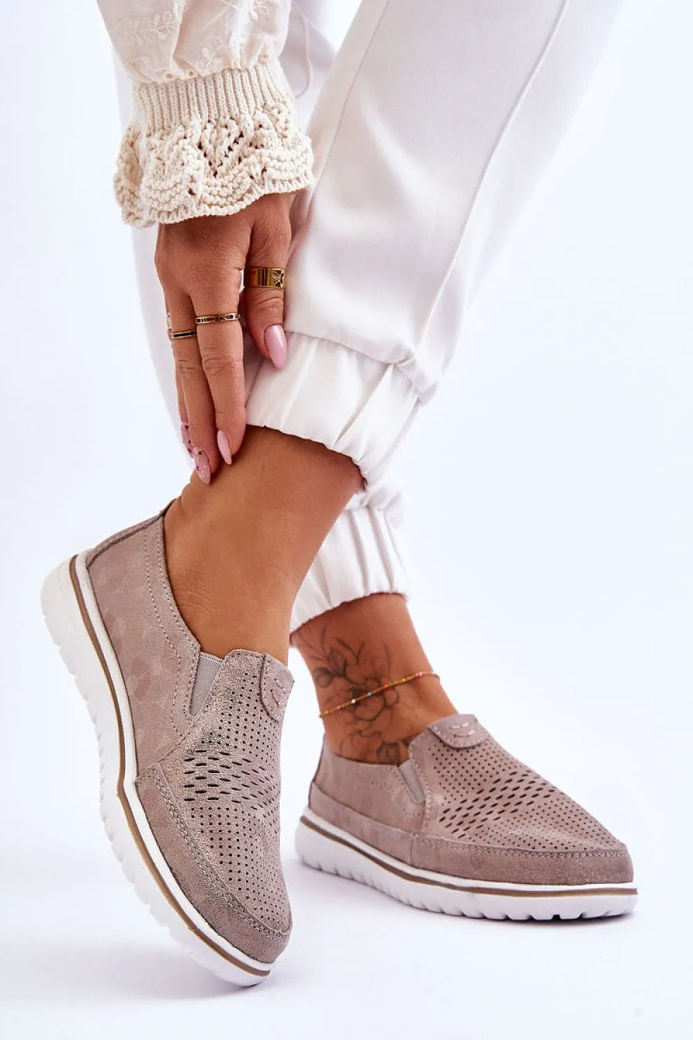 Low Shoes Step in style