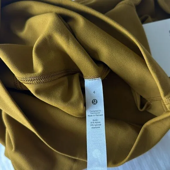 Lululemon Align Super High Rise Short 10&quot;‎ Gold Spice size 4 NWT