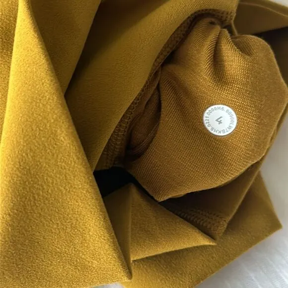 Lululemon Align Super High Rise Short 10&quot;‎ Gold Spice size 4 NWT