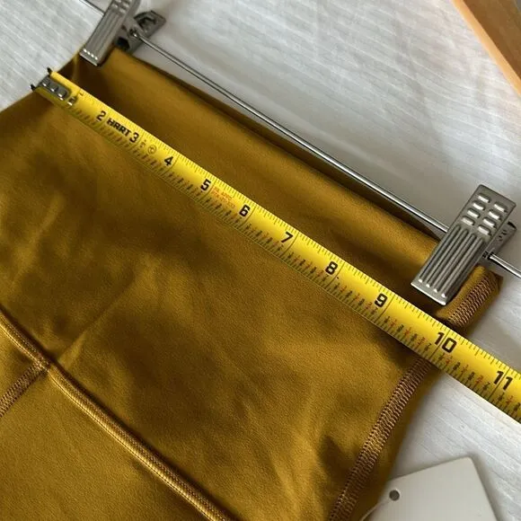 Lululemon Align Super High Rise Short 10&quot;‎ Gold Spice size 4 NWT