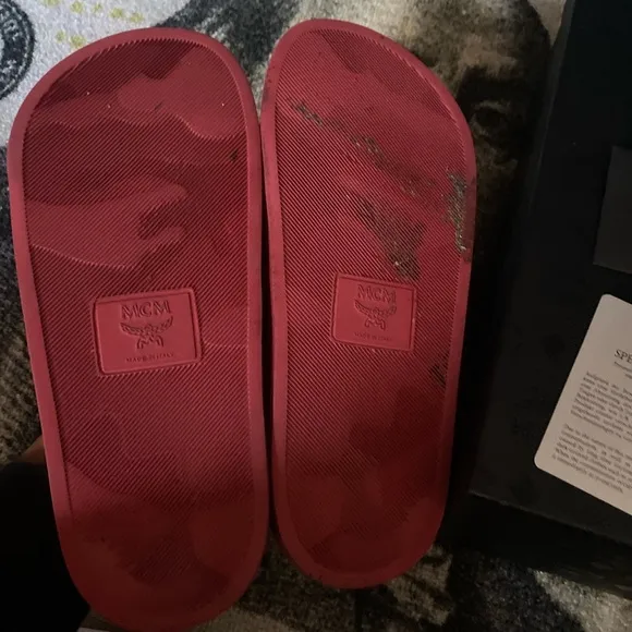MCM slides