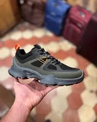 Men’s Anti-Slip Running Shoes – Superior Comfort & Grip