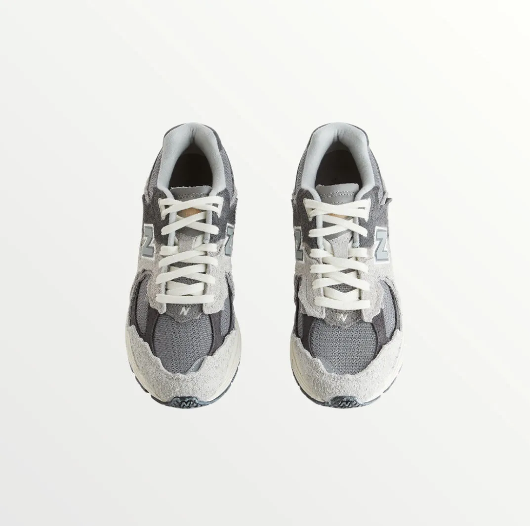 new balance 2002 suede