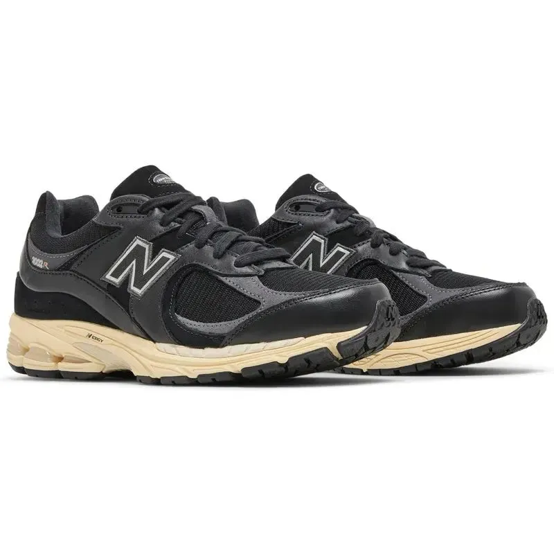 New Balance 2002R 'Black Vintage'