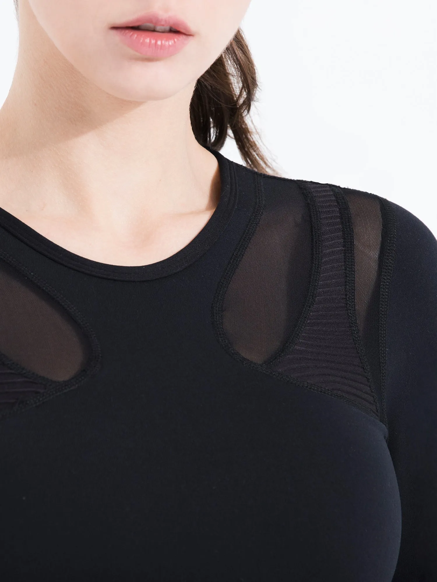SHAPED PANEL TEE, BLACK