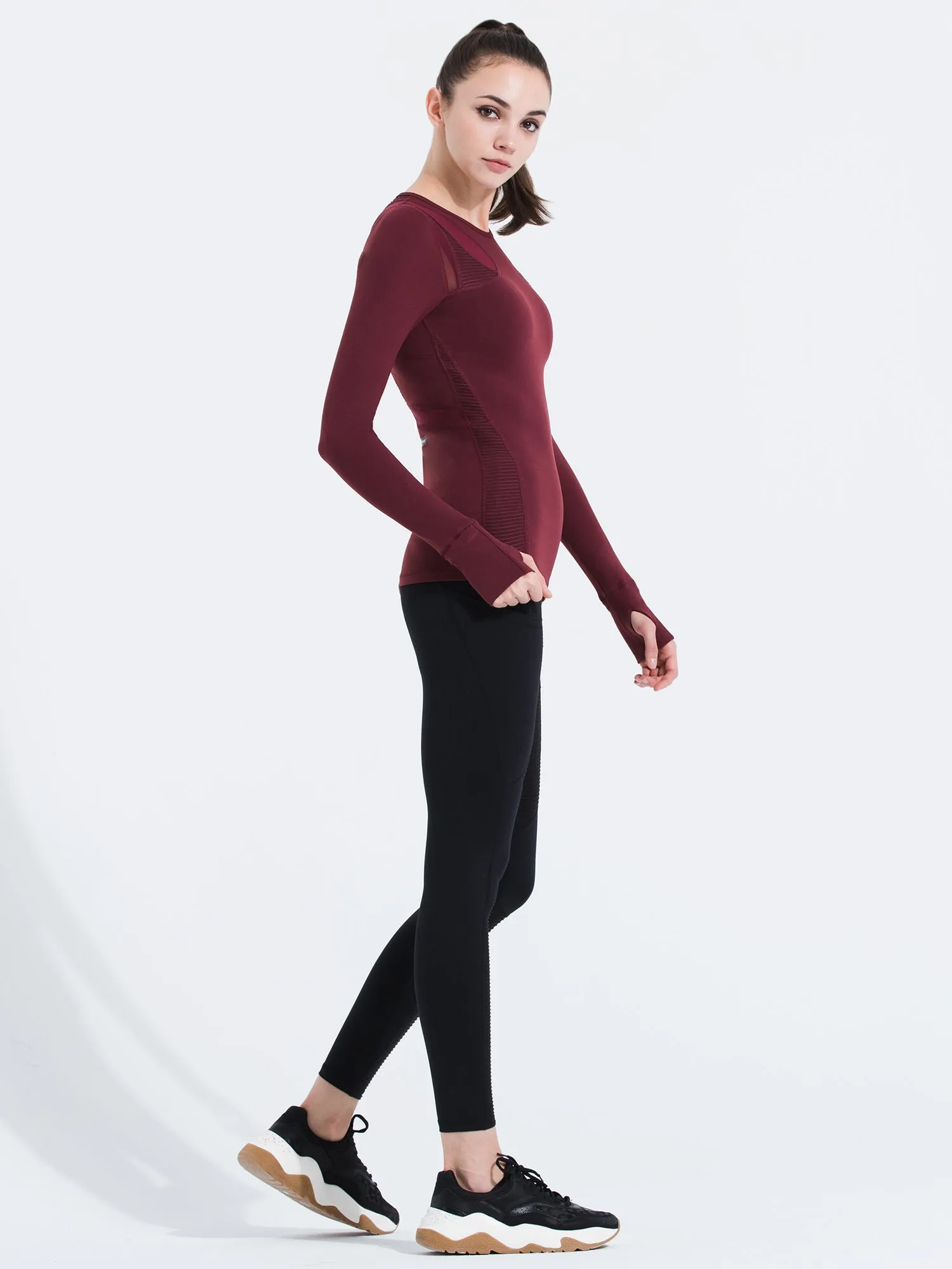 SHAPED PANEL TEE, BORDEAUX