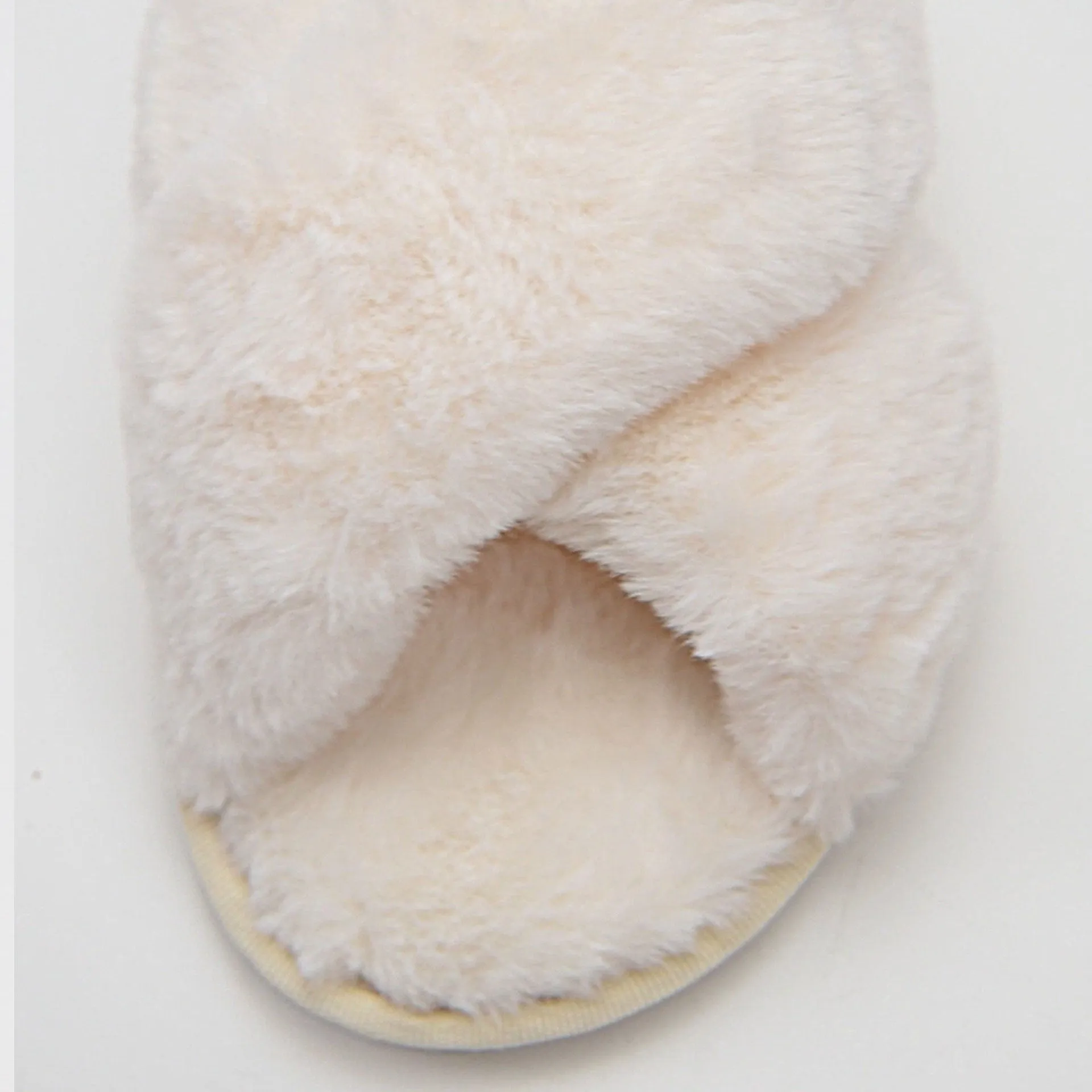 Silver Luxe: Personalized Monogram Fur Slippers with Glittering Names & Logos In White Size S to L