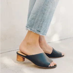 Soludos Milan Mule