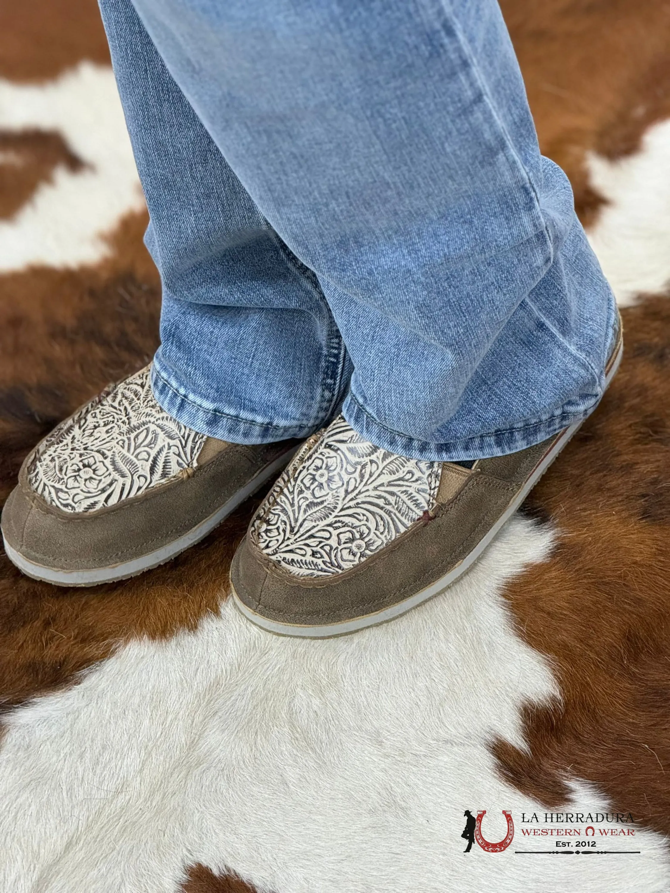 TWISTED X WOMENS SLIP ON LOAFER BOMBER & LIGHT TAUPE WCL0019