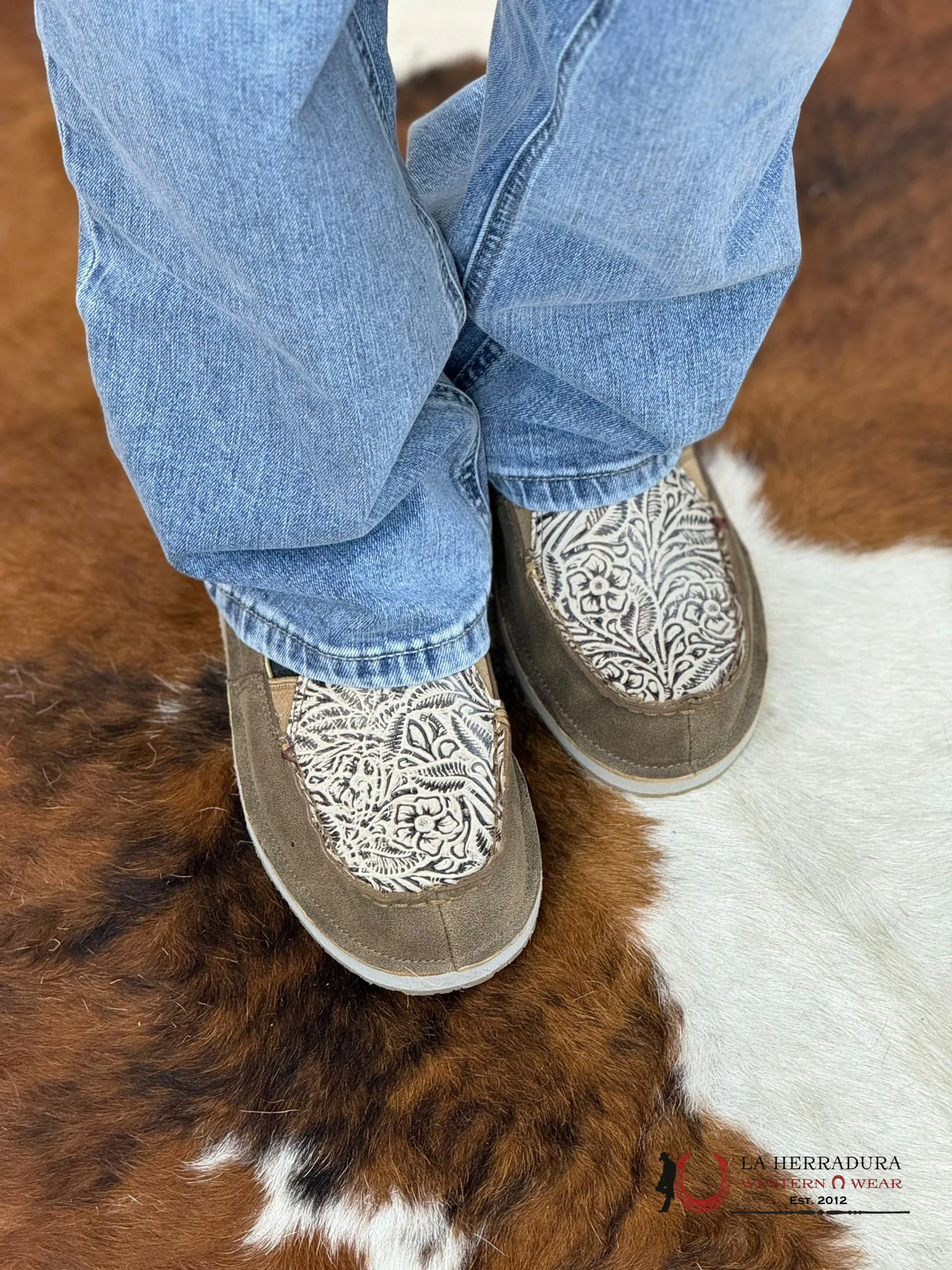 TWISTED X WOMENS SLIP ON LOAFER BOMBER & LIGHT TAUPE WCL0019