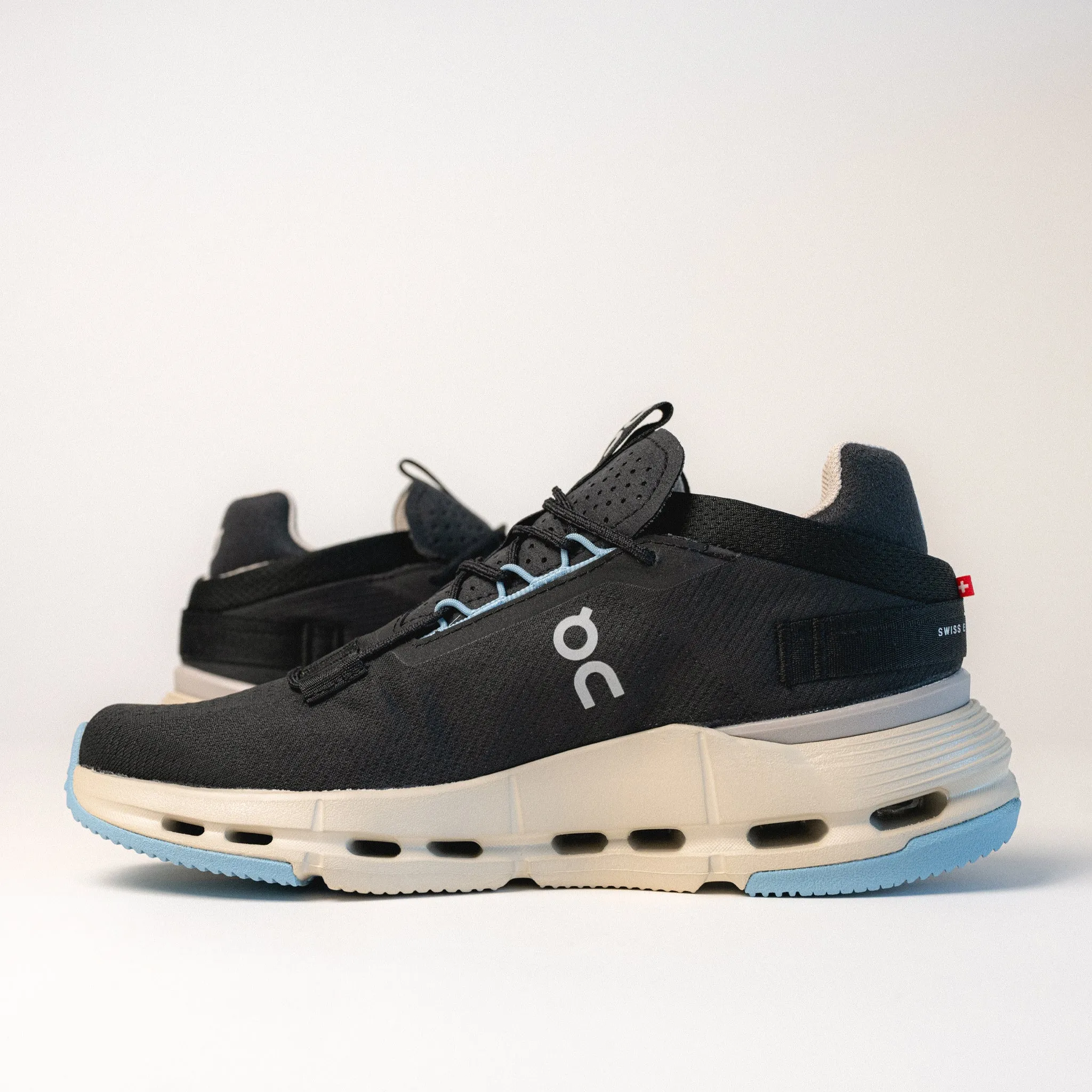 W-CLOUDNOVA 2 - BLACK - MESH