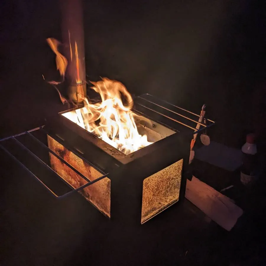 Wild Roots Black BBQ Fire Pit Stove Box - Mini Log Burner
