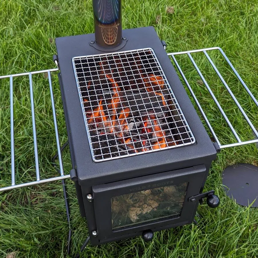 Wild Roots Black BBQ Fire Pit Stove Box - Mini Log Burner