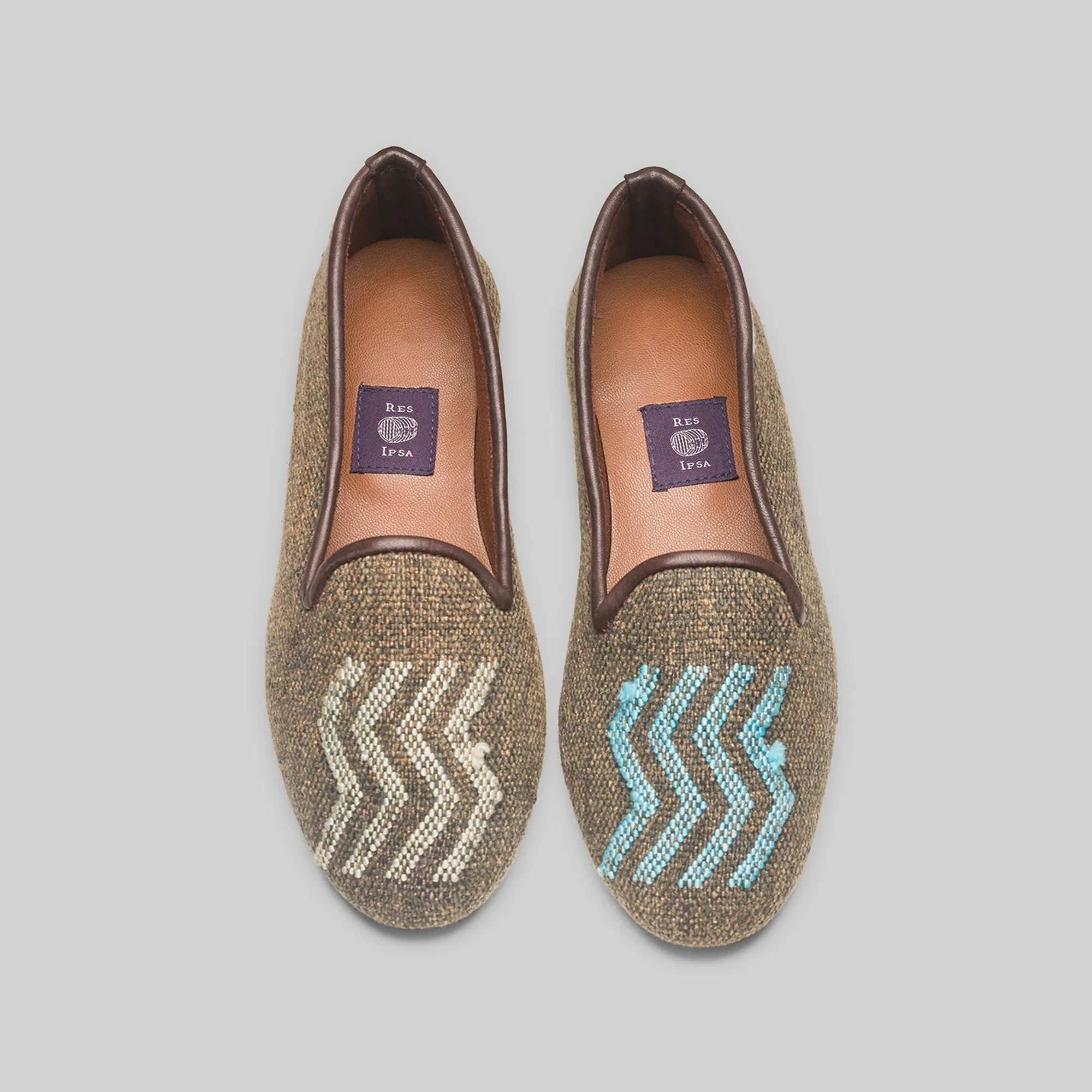 Women's Cactus Silk Loafer Size 6